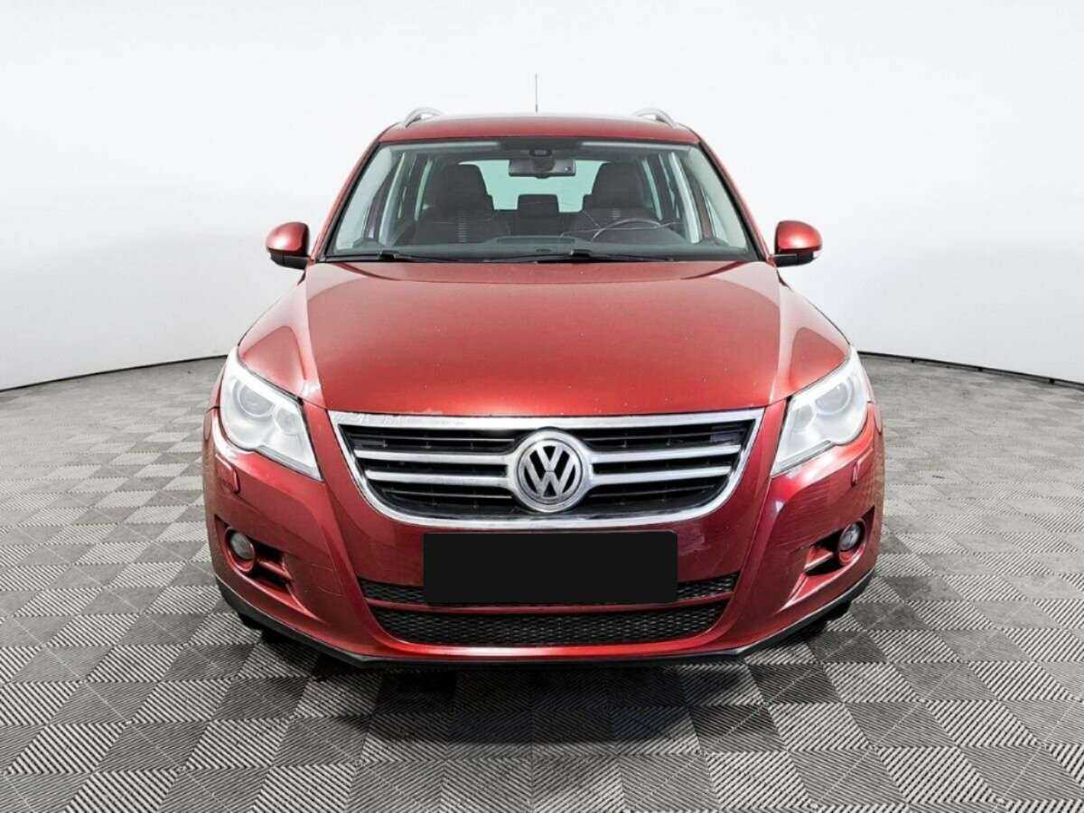 Volkswagen Tiguan с пробегом — 2010 год. Фото: #1