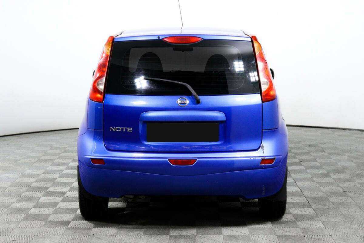 Nissan Note с пробегом — 2006 год. Фото: #5