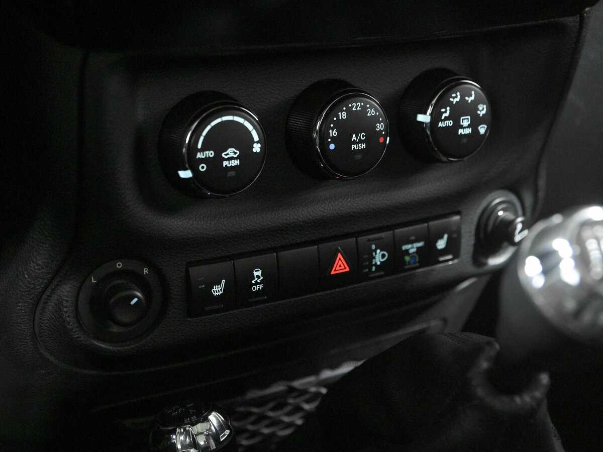 Jeep Wrangler с пробегом — 2013 год. Фото: #9