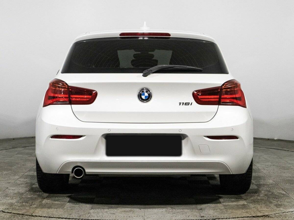 BMW 1 серии с пробегом — 2018 год. Фото: #5