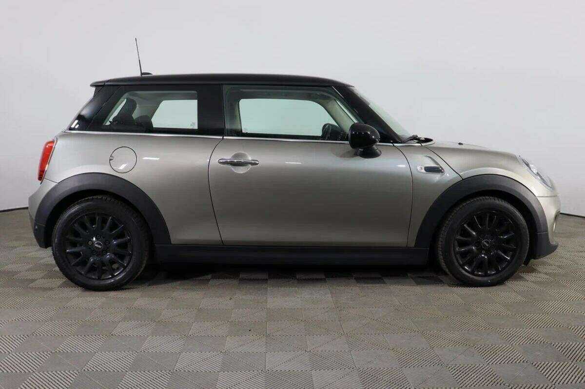 Mini Hatch с пробегом — 2018 год. Фото: #3