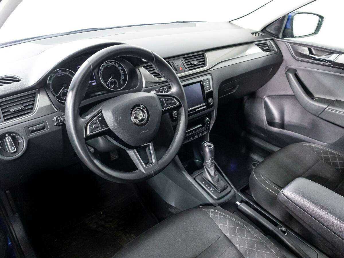 Skoda Rapid с пробегом — 2019 год. Фото: #10