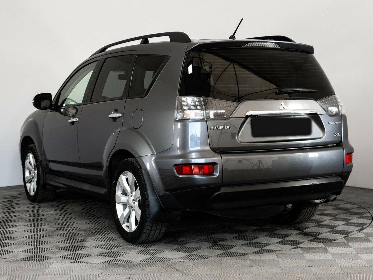 Mitsubishi Outlander с пробегом — 2010 год. Фото: #6