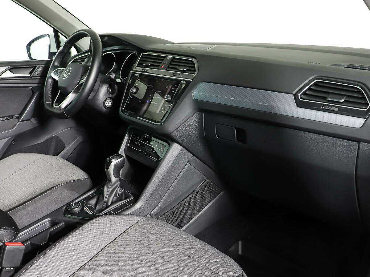 Volkswagen Tiguan с пробегом — 2021 год. Фото: #8