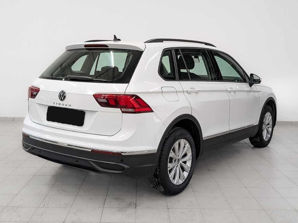Volkswagen Tiguan с пробегом — 2021 год. Фото: #4