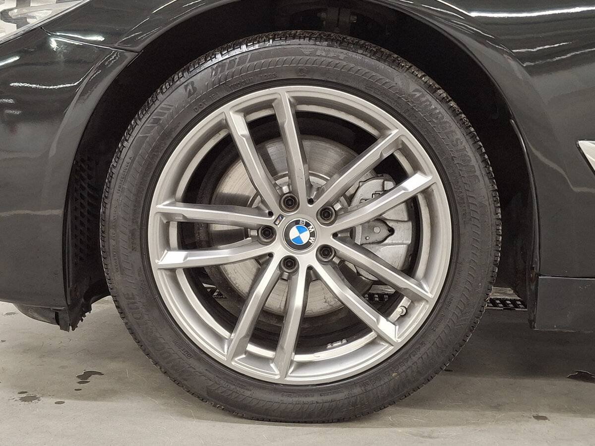 BMW 5 серии с пробегом — 2019 год. Фото: #16