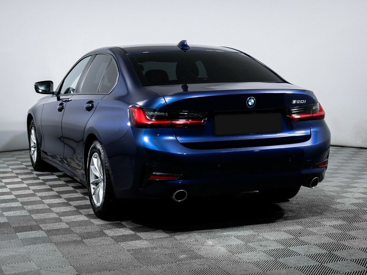 BMW 3 серии с пробегом — 2019 год. Фото: #6