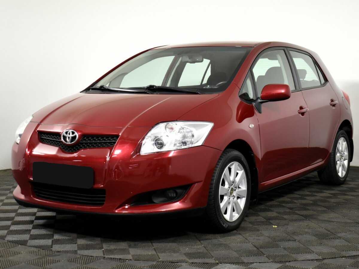Toyota Auris с пробегом — 2007 год. Фото: #0