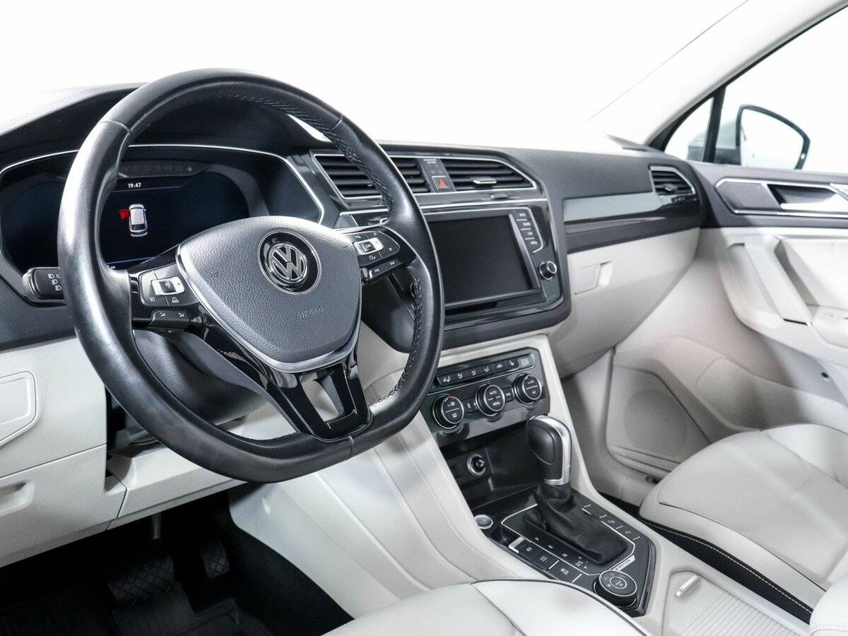 Volkswagen Tiguan с пробегом — 2017 год. Фото: #13