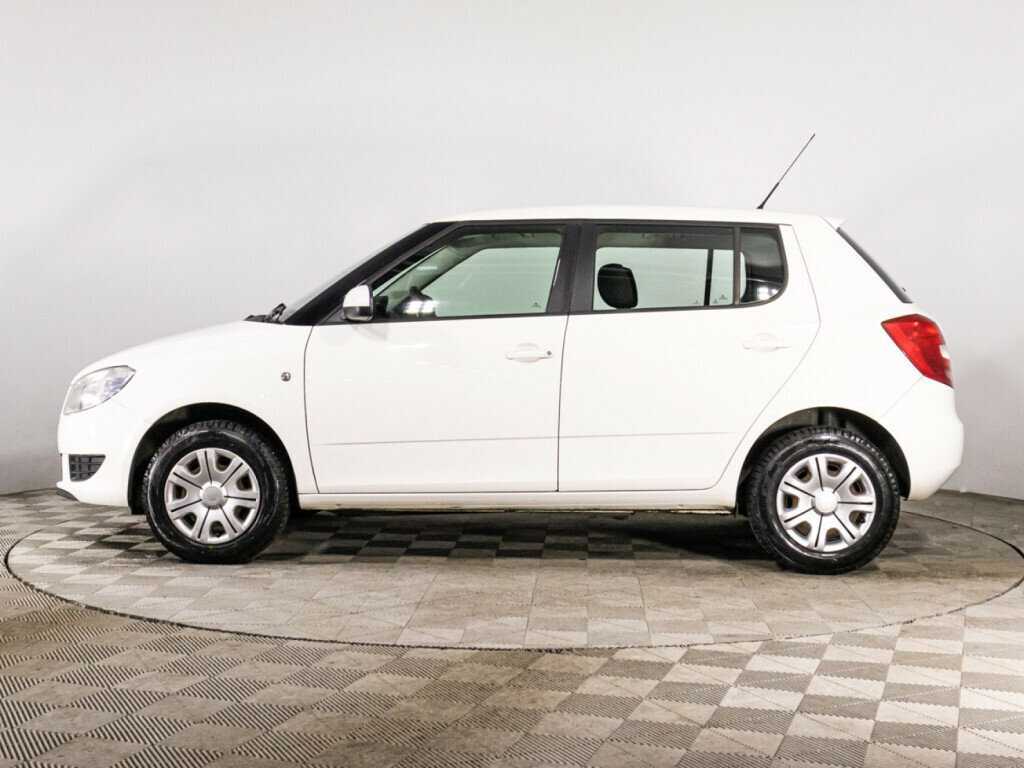 Skoda Fabia с пробегом — 2010 год. Фото: #7