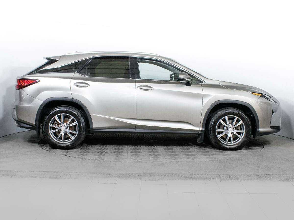 Lexus RX с пробегом — 2017 год. Фото: #3