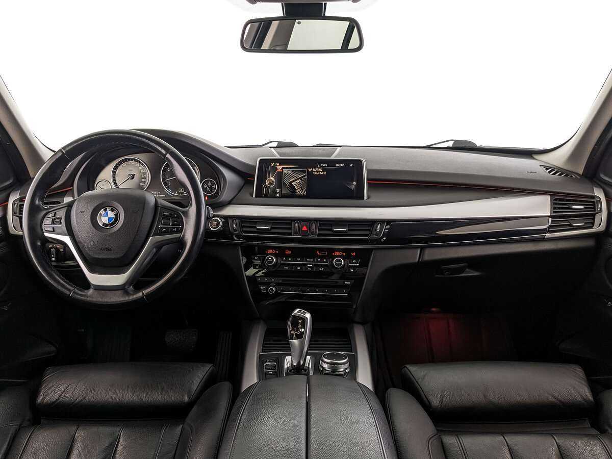 BMW X5 с пробегом — 2015 год. Фото: #9
