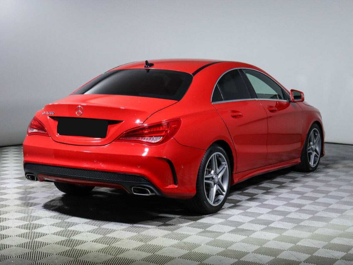 Mercedes-Benz CLA с пробегом — 2013 год. Фото: #3
