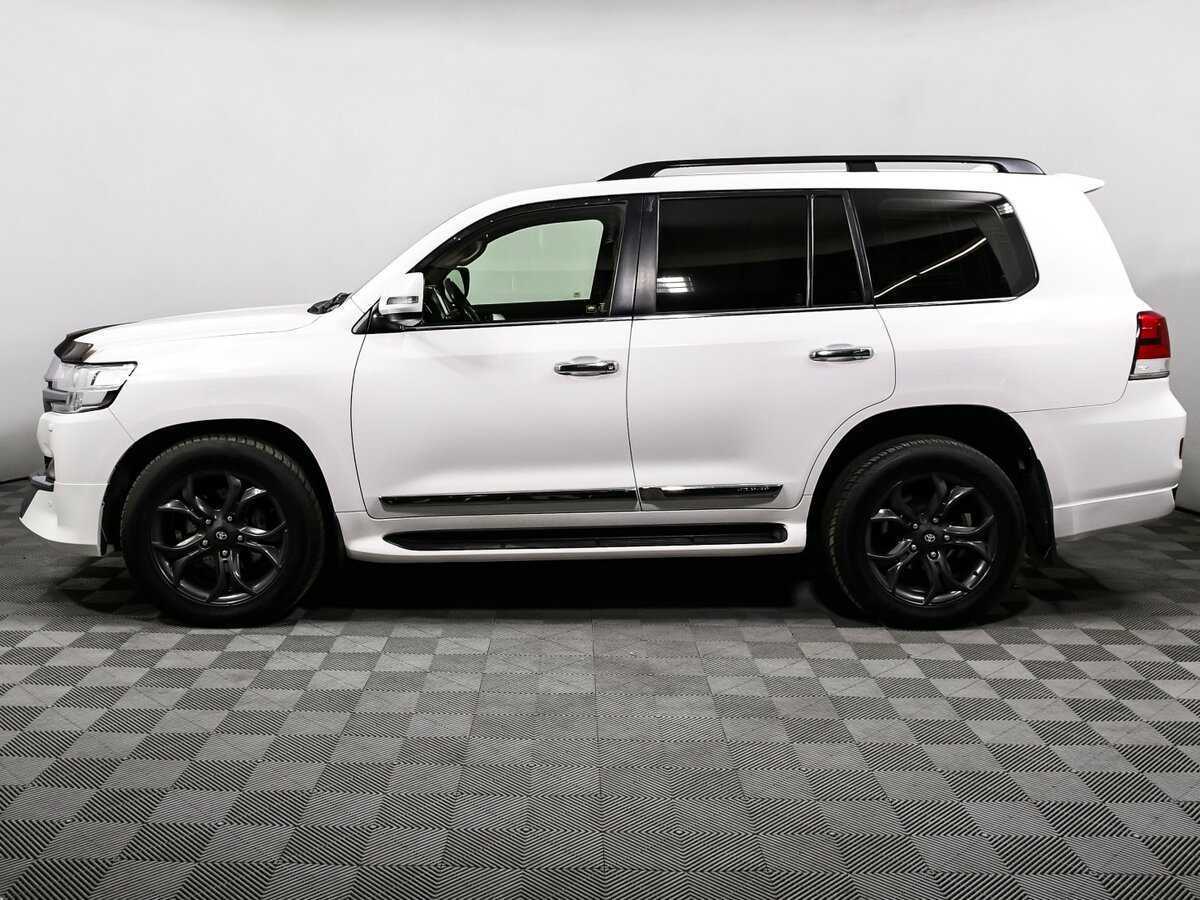 Toyota Land Cruiser с пробегом — 2016 год. Фото: #7