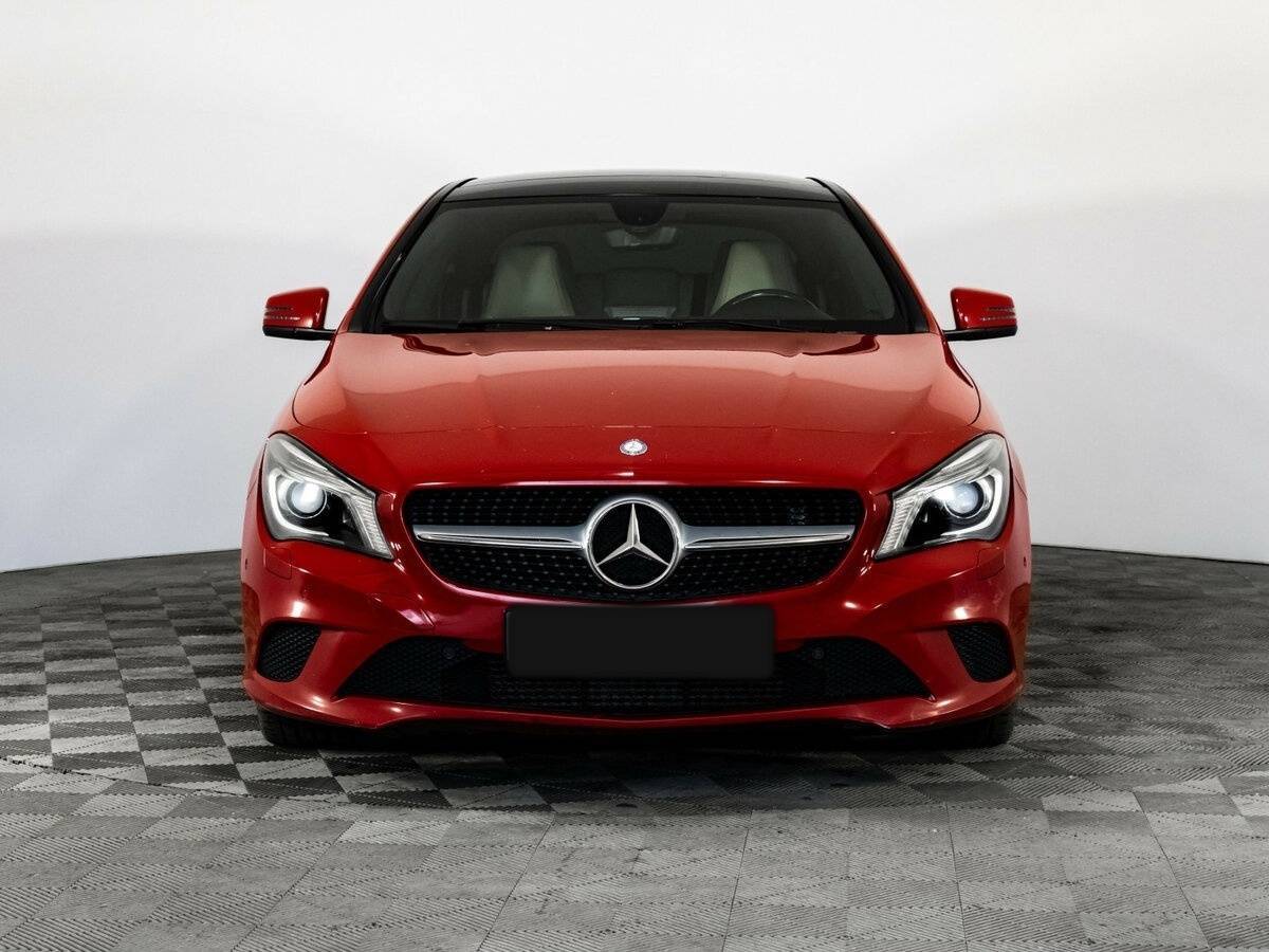 Mercedes-Benz CLA с пробегом — 2013 год. Фото: #1