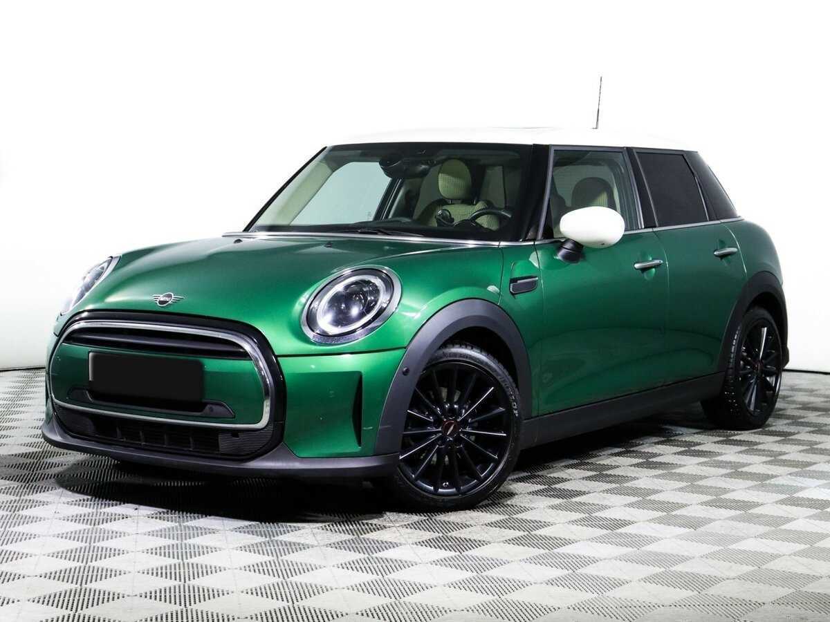 Mini Hatch с пробегом — 2021 год. Посмотреть фото