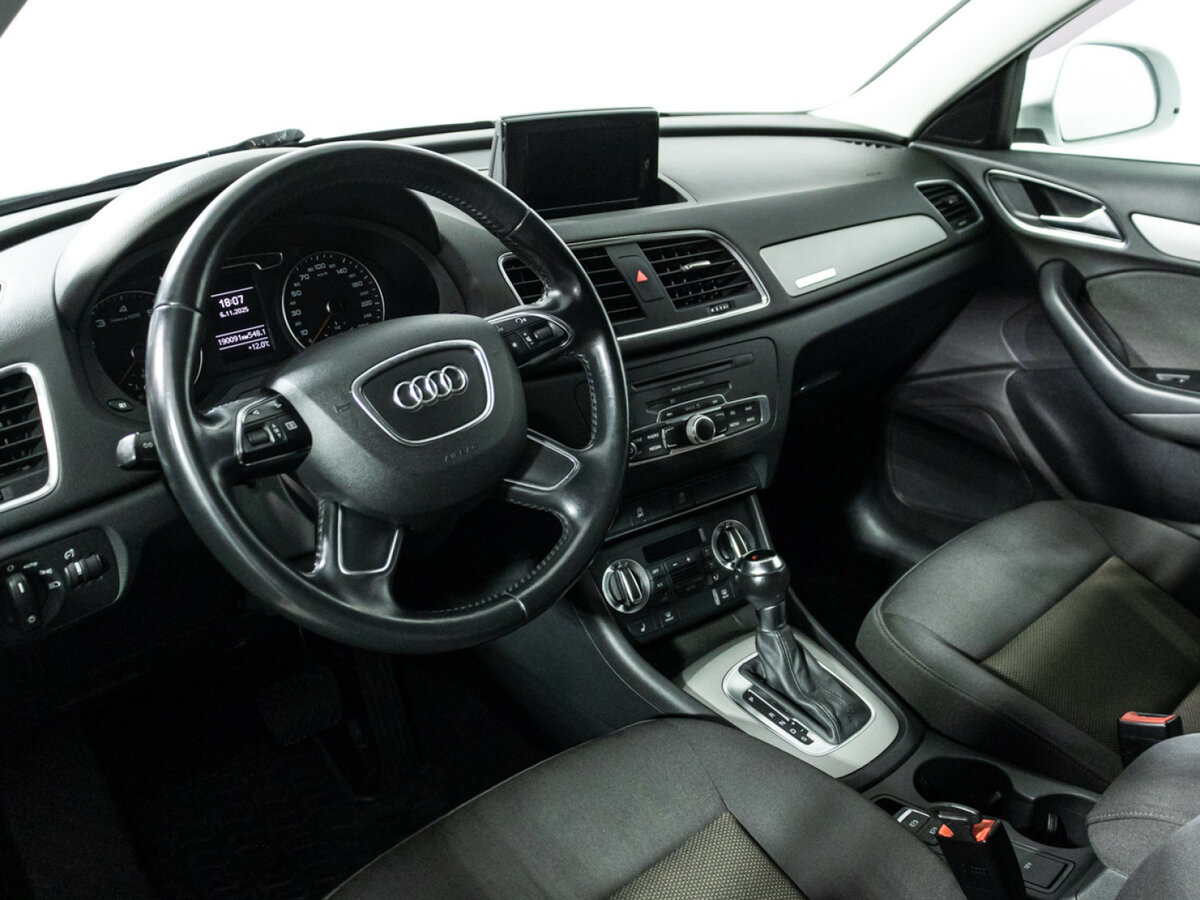Audi Q3 с пробегом — 2014 год. Фото: #10