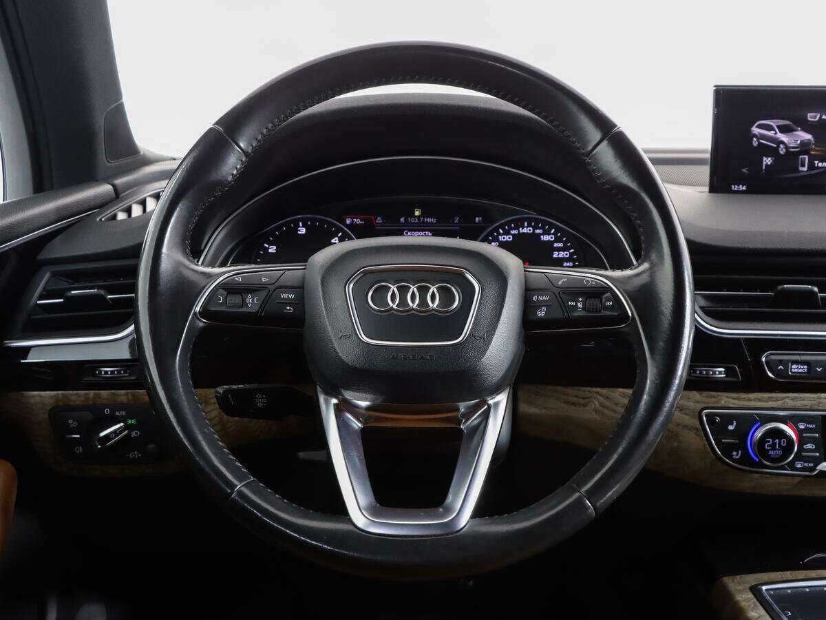 Audi Q7 с пробегом — 2016 год. Фото: #8