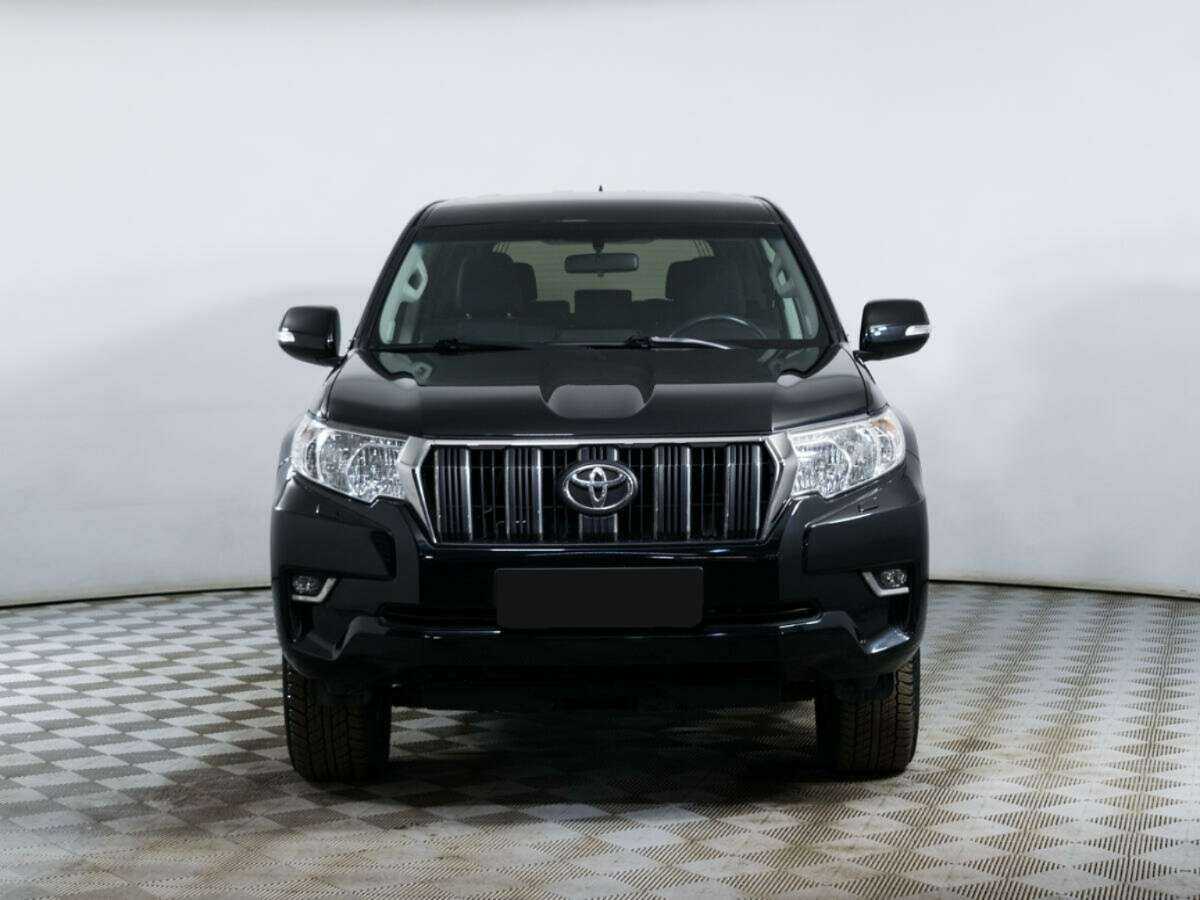 Toyota Land Cruiser Prado с пробегом — 2018 год. Фото: #1