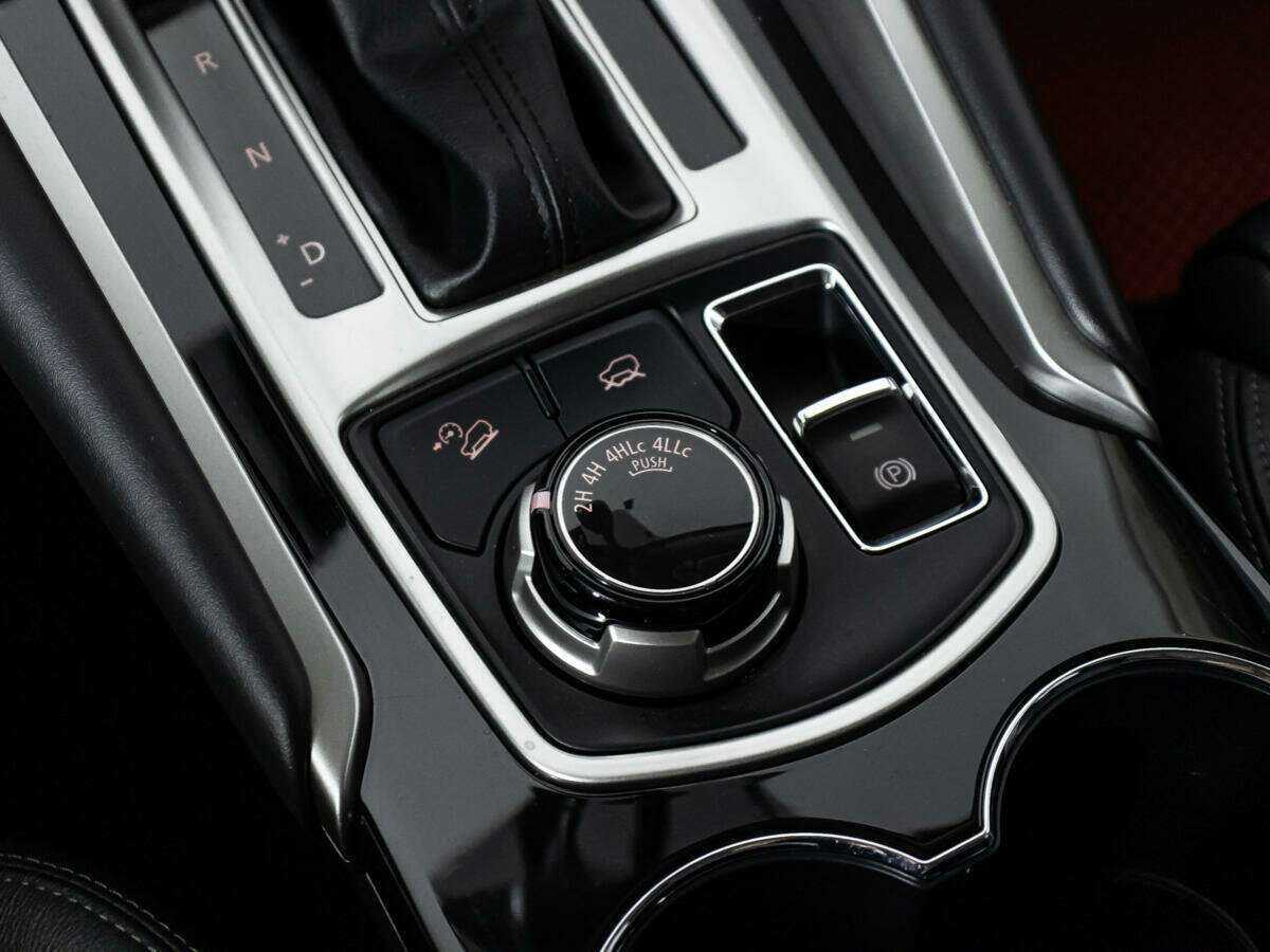 Mitsubishi Pajero Sport с пробегом — 2020 год. Фото: #15