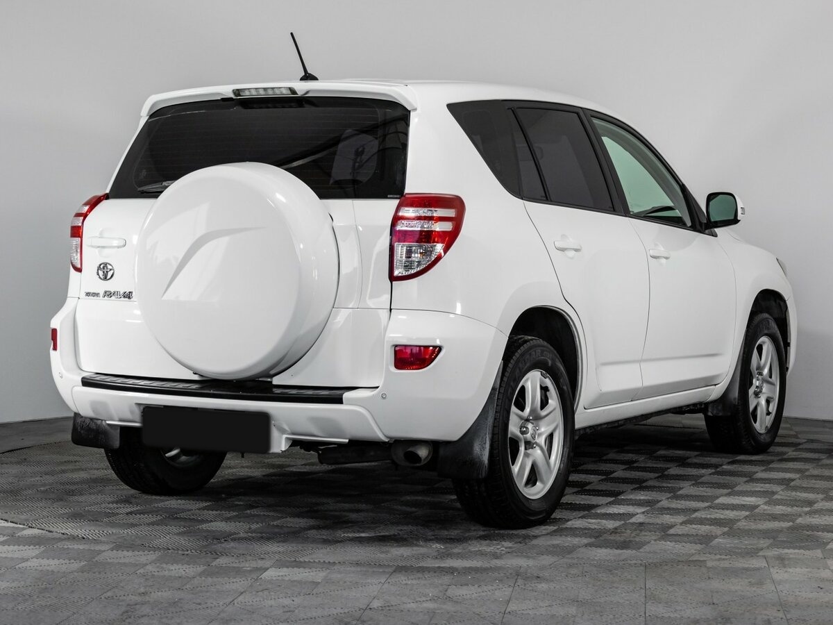 Toyota RAV4 с пробегом — 2010 год. Фото: #3