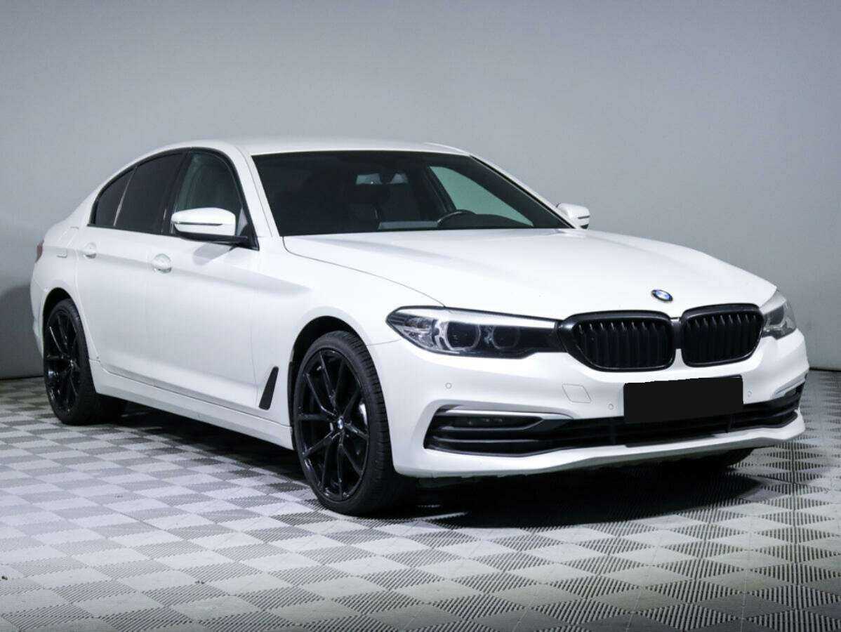 BMW 5 серии с пробегом — 2018 год. Фото: #2