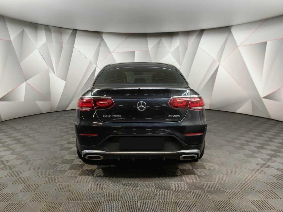 Mercedes-Benz GLC Coupe с пробегом — 2020 год. Фото: #7