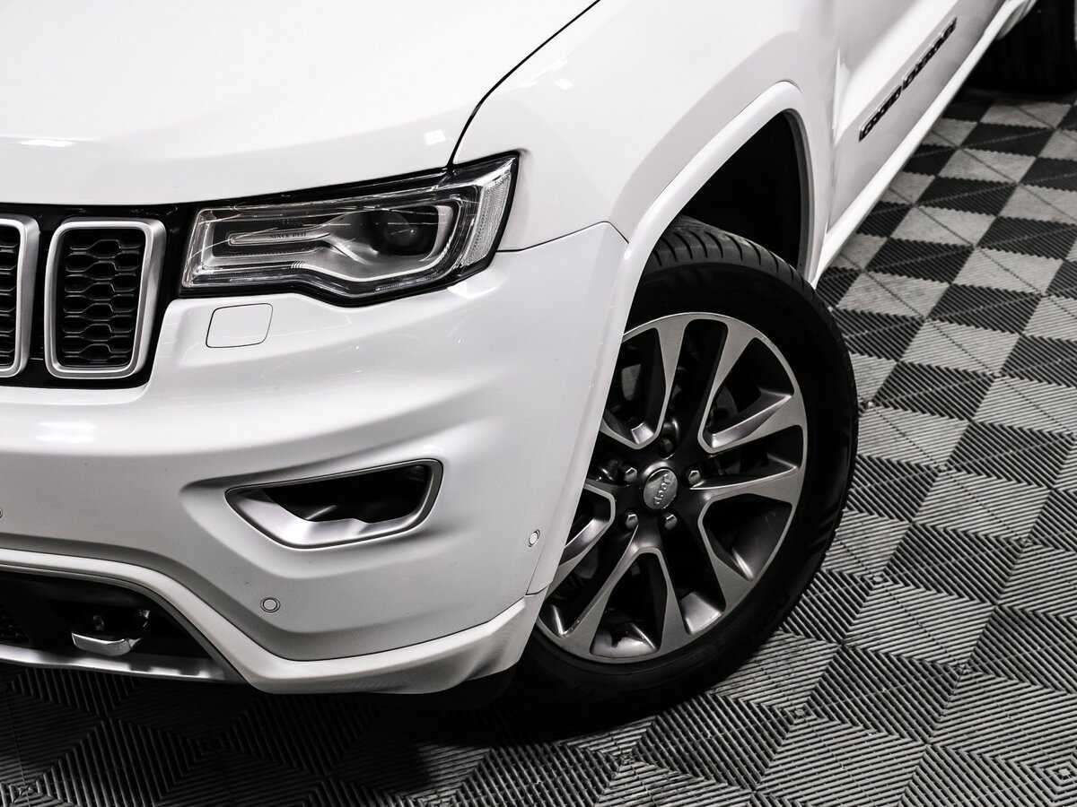 Jeep Grand Cherokee с пробегом — 2017 год. Фото: #13