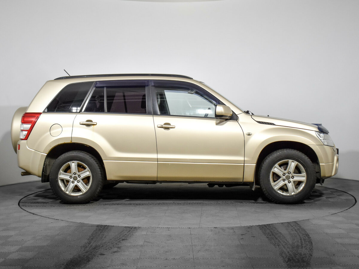 Suzuki Grand Vitara с пробегом — 2008 год. Фото: #3
