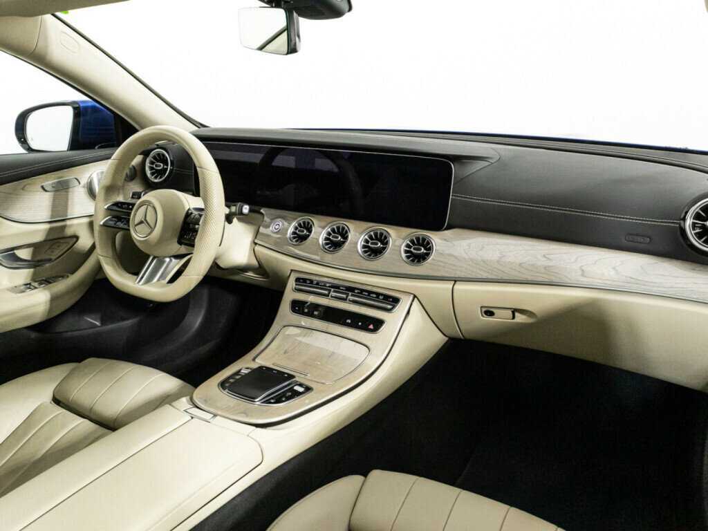 Mercedes-Benz E-Класс с пробегом — 2021 год. Фото: #8