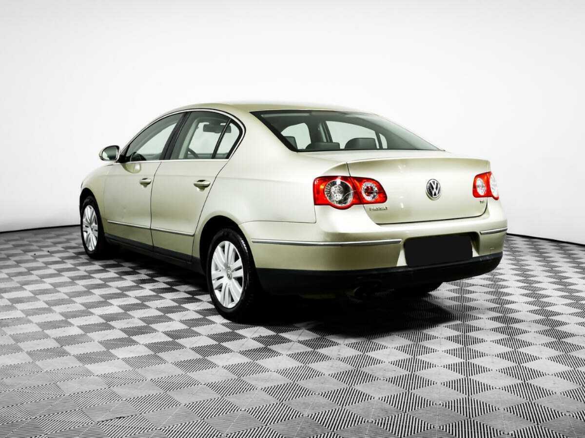 Volkswagen Passat с пробегом — 2008 год. Фото: #6
