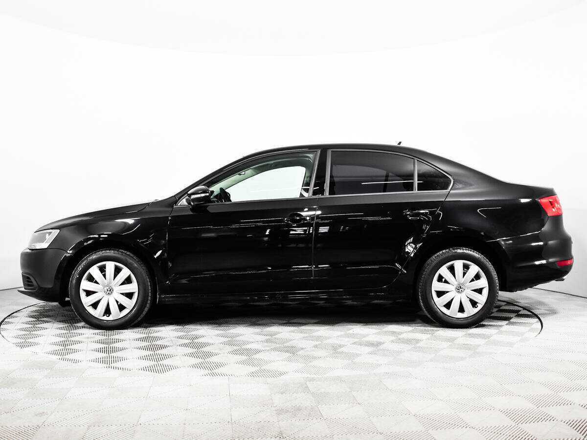 Volkswagen Jetta с пробегом — 2013 год. Фото: #7