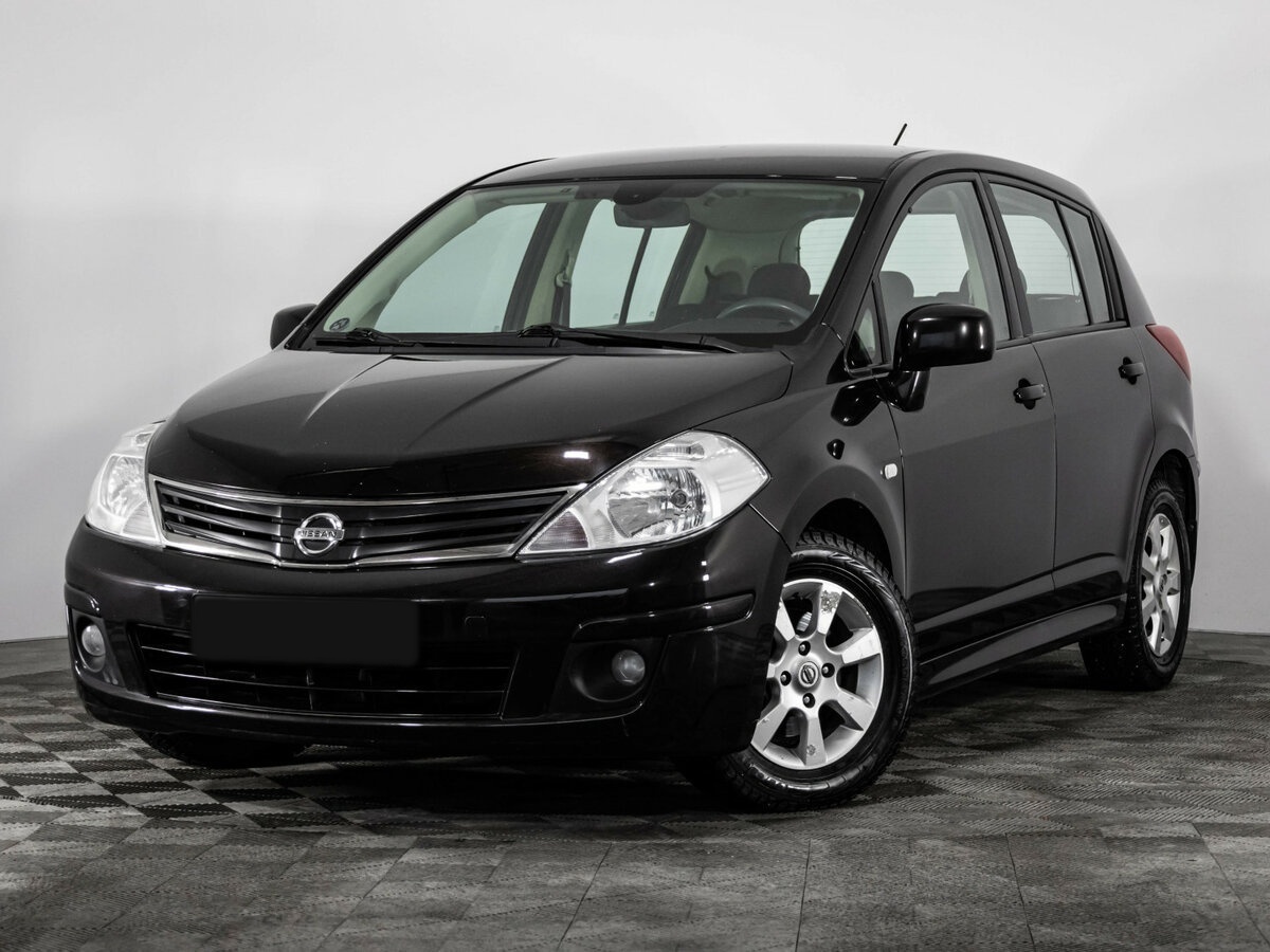 Nissan Tiida с пробегом — 2010 год. Посмотреть фото