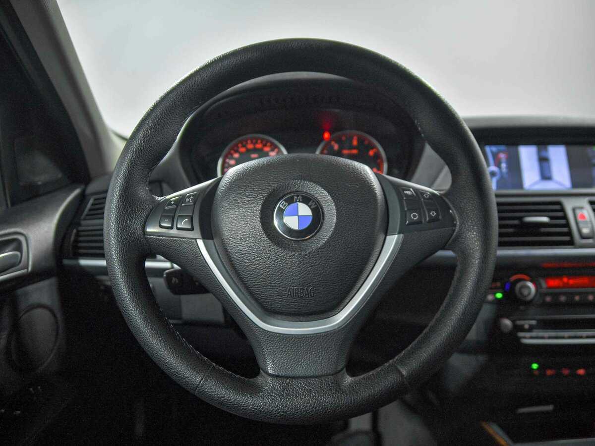 BMW X5 с пробегом — 2011 год. Фото: #8