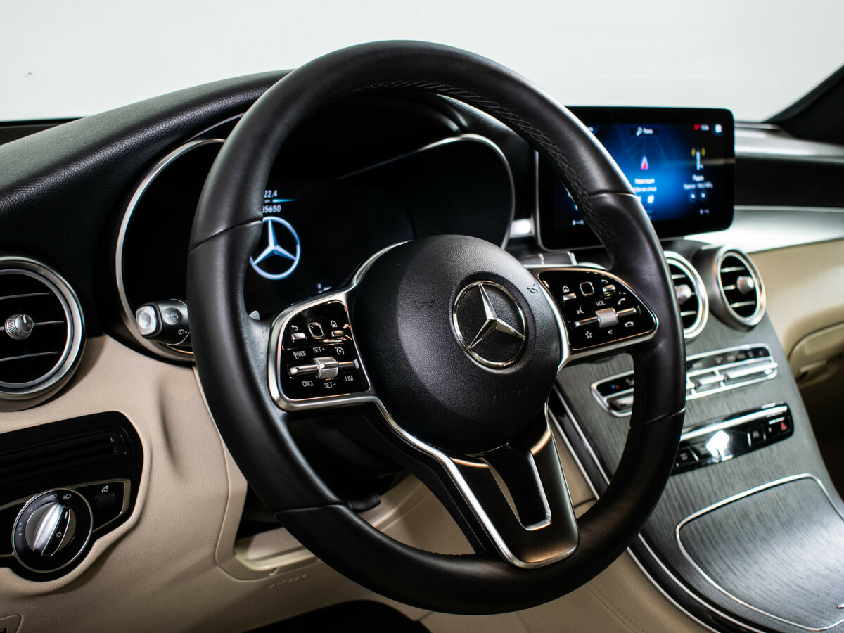 Mercedes-Benz GLC Coupe с пробегом — 2019 год. Фото: #12