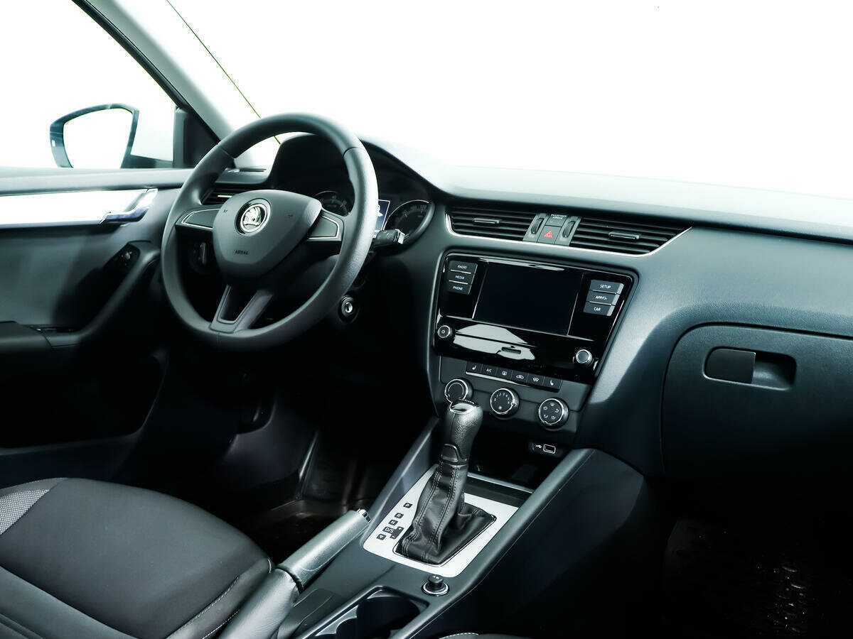 Skoda Octavia с пробегом — 2018 год. Фото: #7