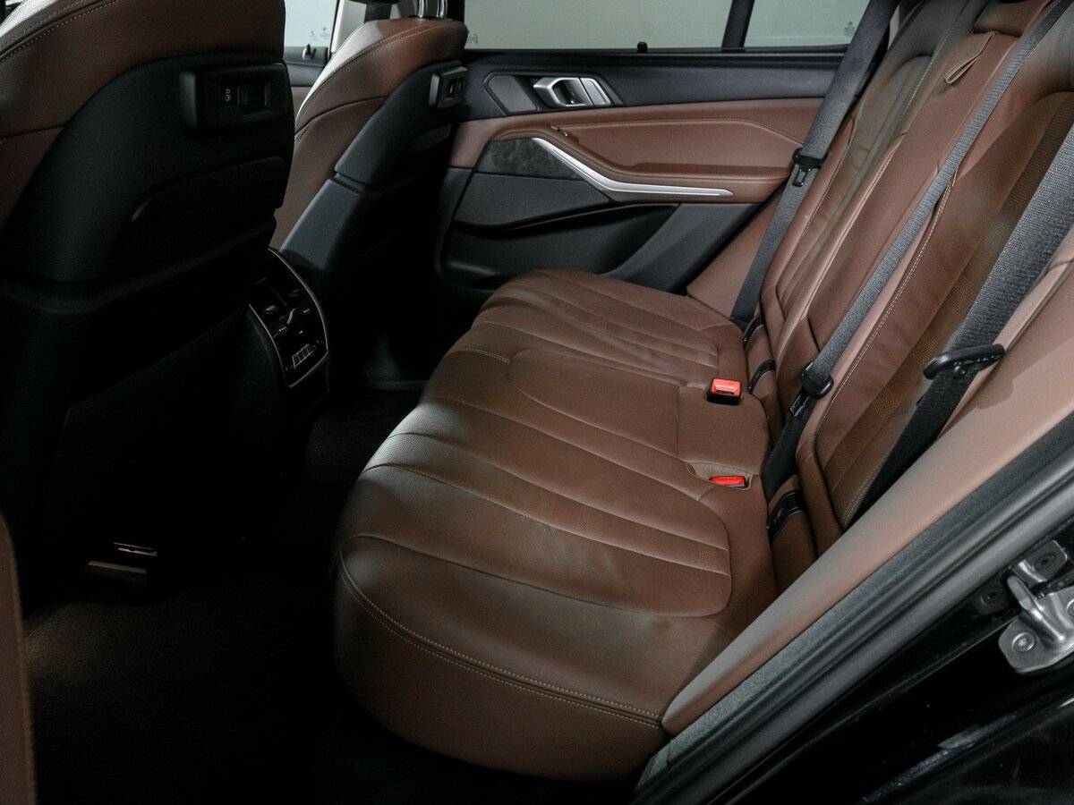BMW X5 с пробегом — 2019 год. Фото: #9