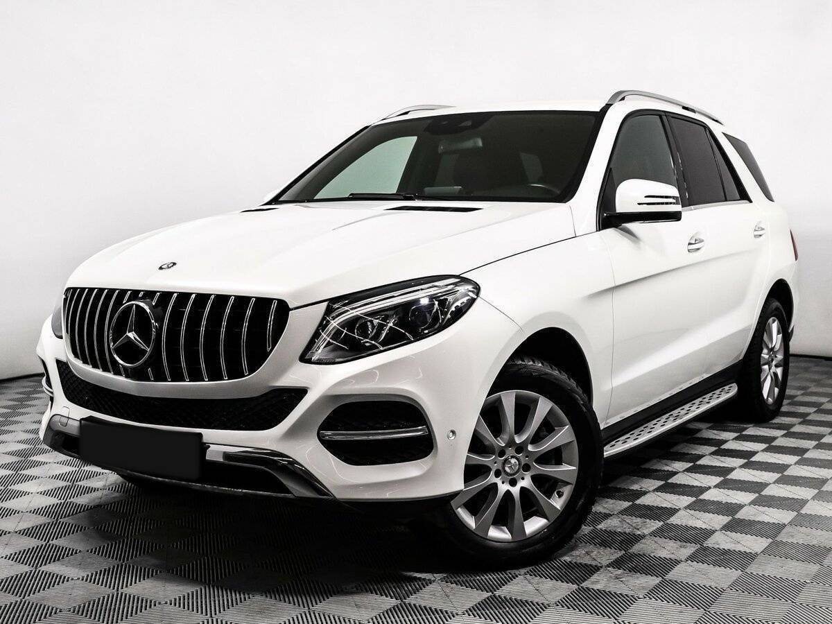 Mercedes-Benz GLE с пробегом — 2015 год. Фото: #0