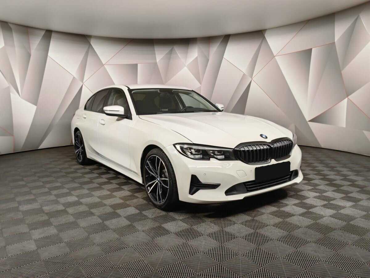 BMW 3 серии с пробегом — 2020 год. Фото: #2