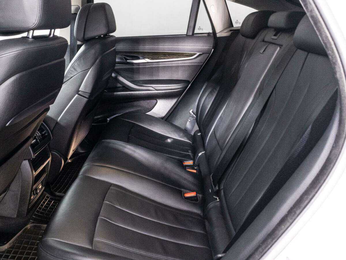BMW X6 с пробегом — 2015 год. Фото: #9