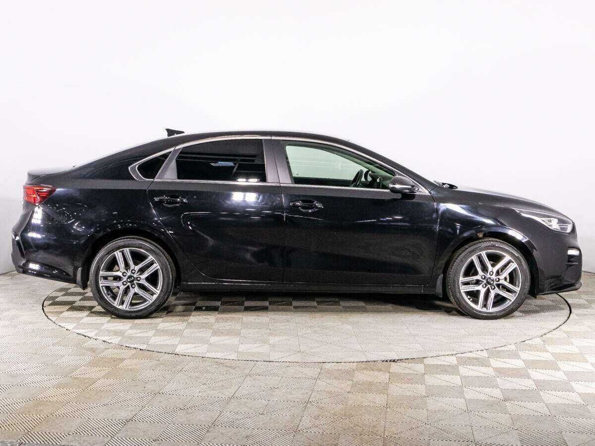 Kia Cerato с пробегом — 2019 год. Фото: #3