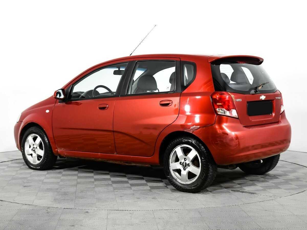 Chevrolet Aveo с пробегом — 2007 год. Фото: #6