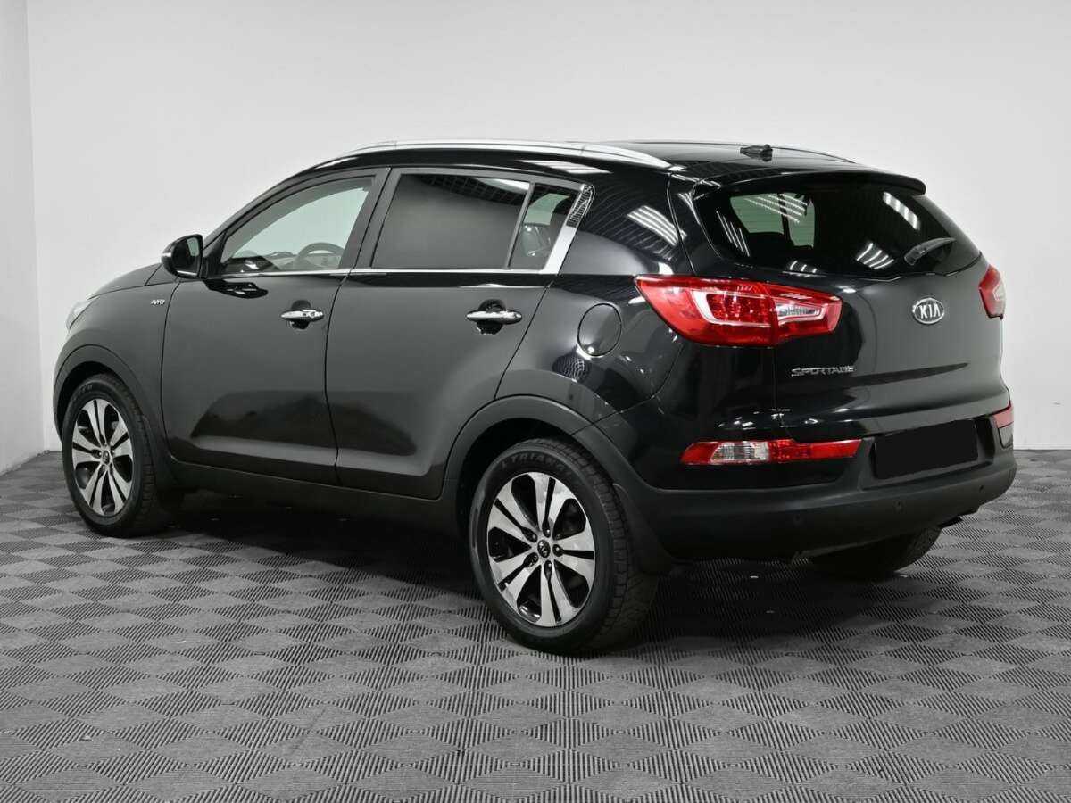 Kia Sportage с пробегом — 2011 год. Фото: #3