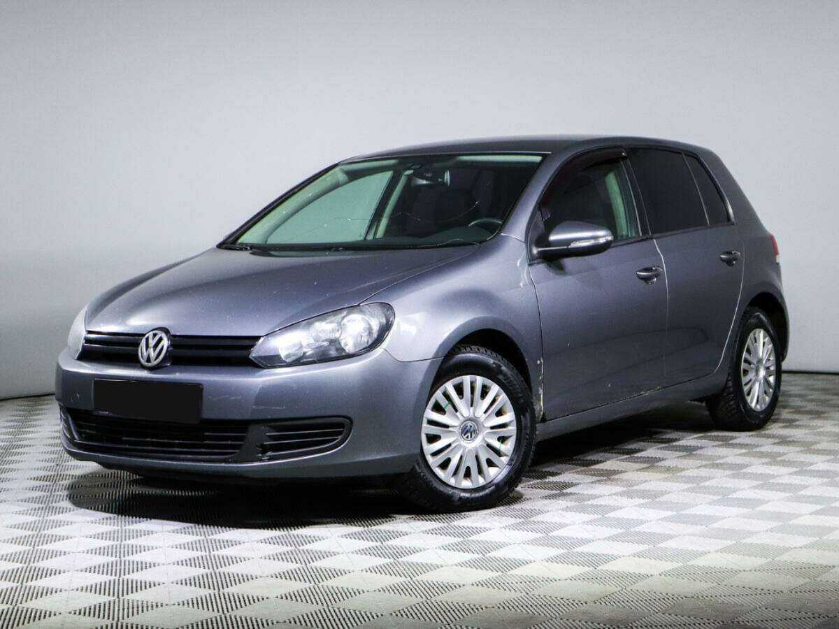 Volkswagen Golf с пробегом — 2010 год. Фото: #0
