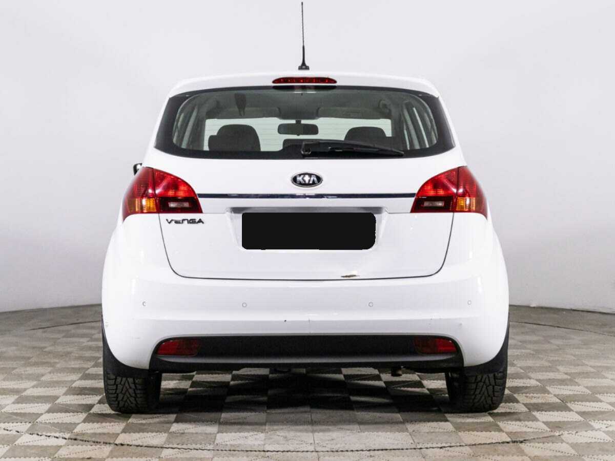 Kia Venga с пробегом — 2015 год. Фото: #5
