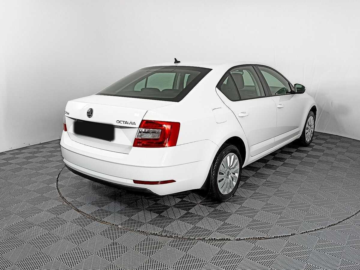 Skoda Octavia с пробегом — 2020 год. Фото: #4