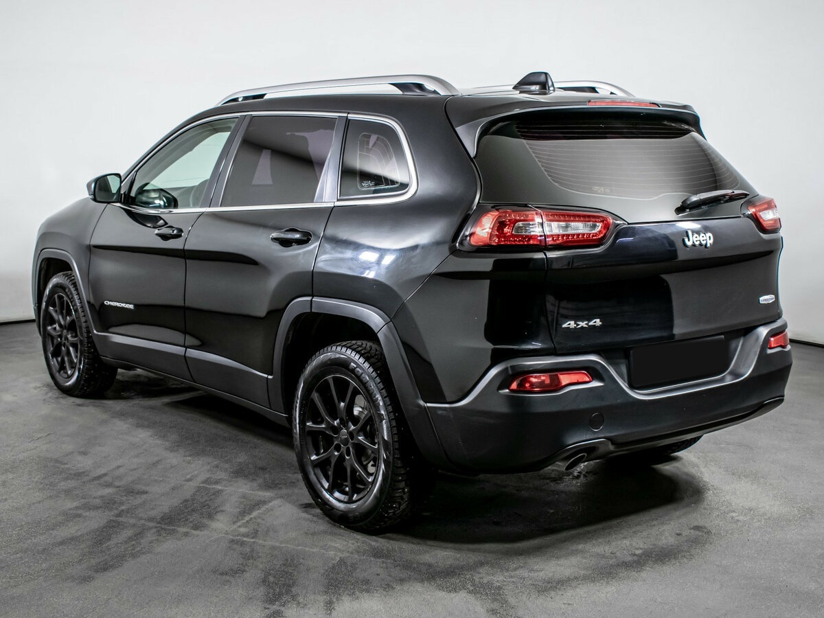 Jeep Cherokee с пробегом — 2014 год. Фото: #6