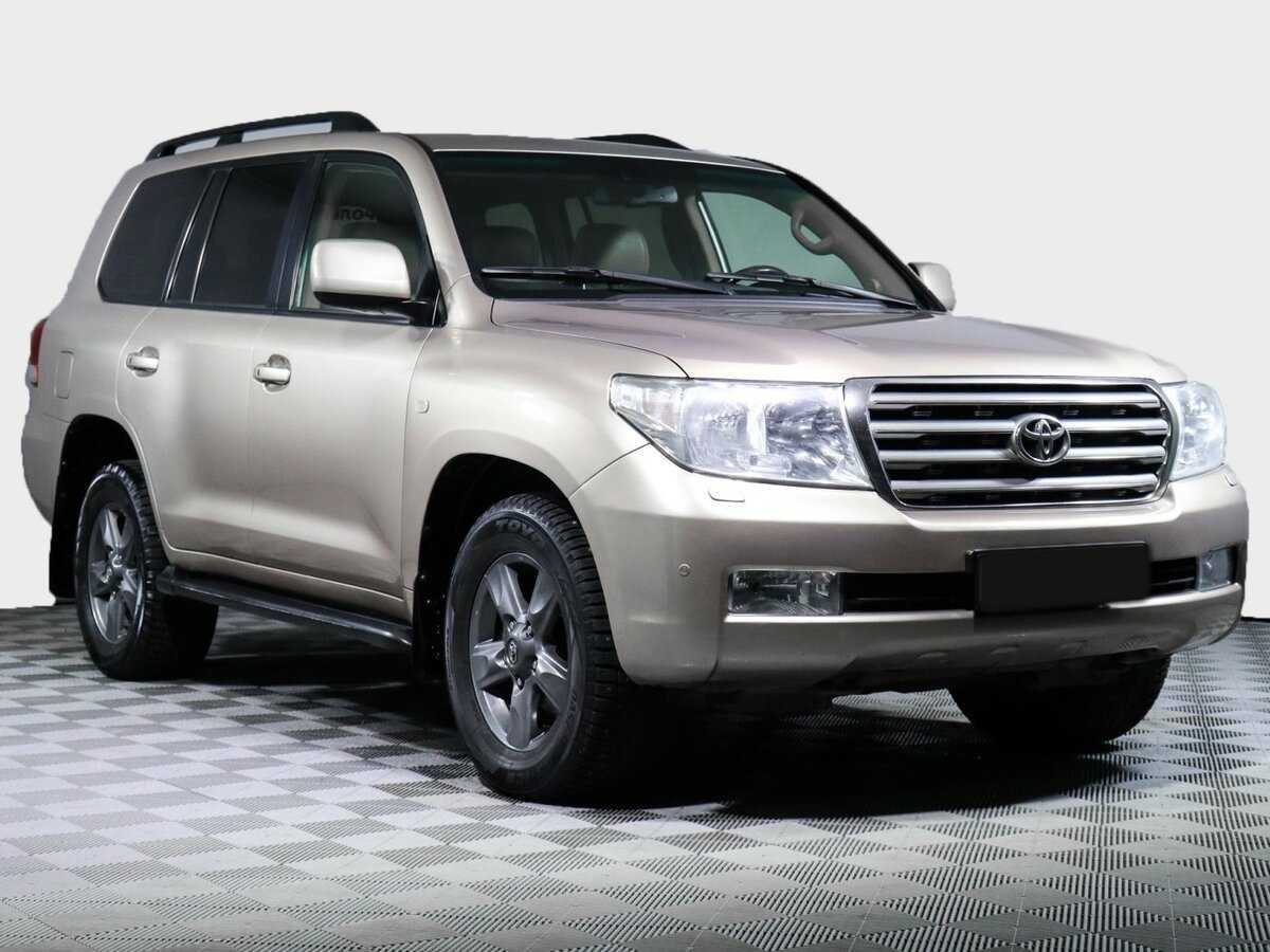 Toyota Land Cruiser с пробегом — 2011 год. Фото: #2