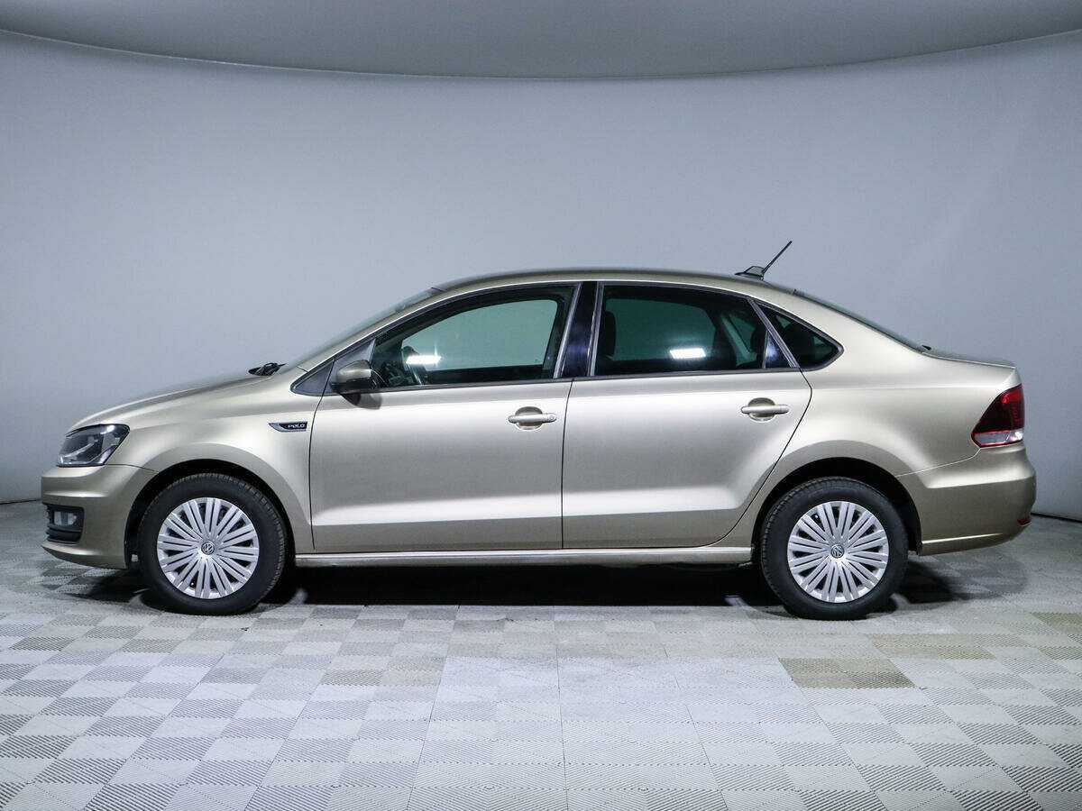 Volkswagen Polo с пробегом — 2019 год. Фото: #7