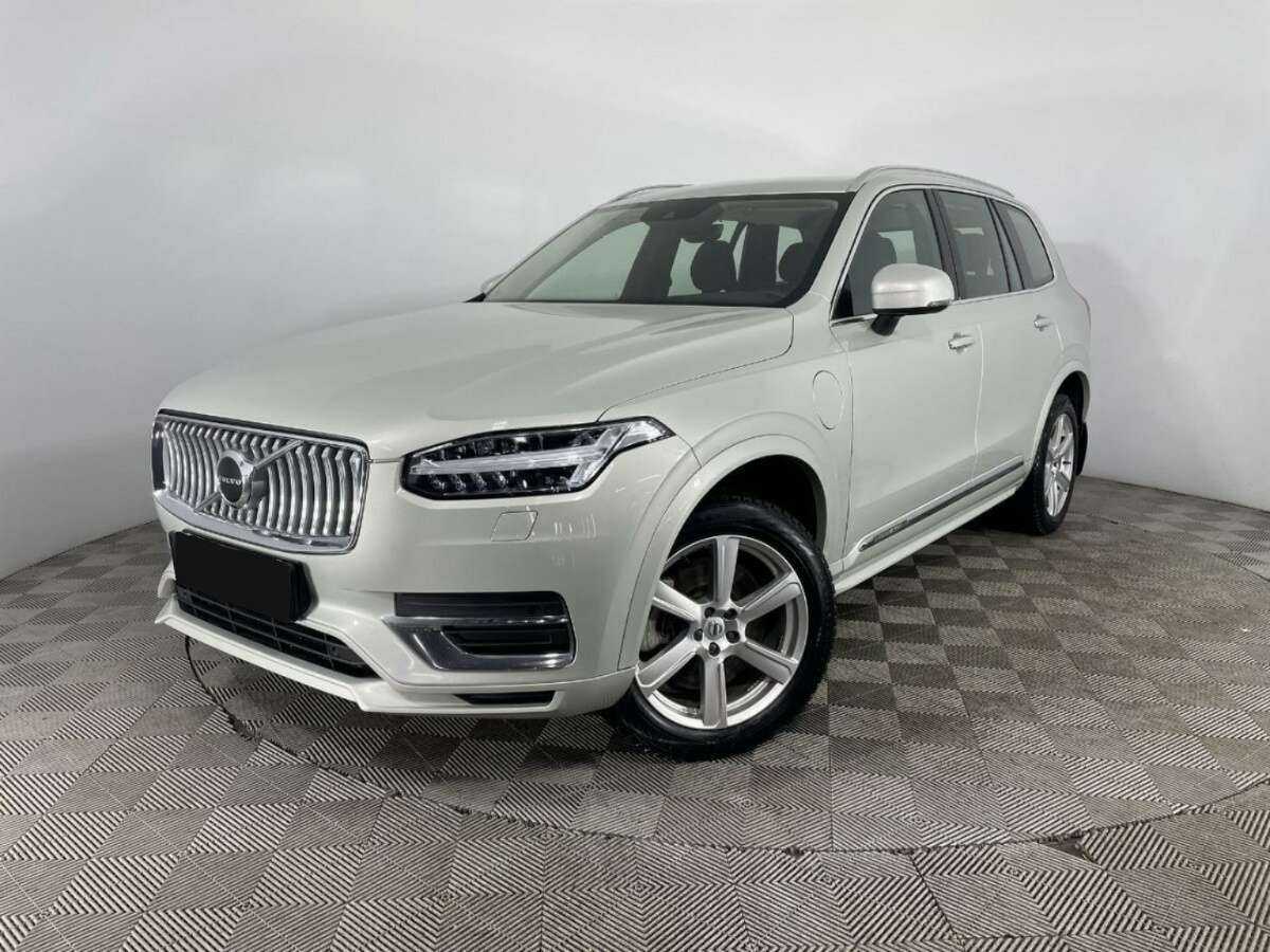 Volvo XC90 с пробегом — 2021 год. Посмотреть фото
